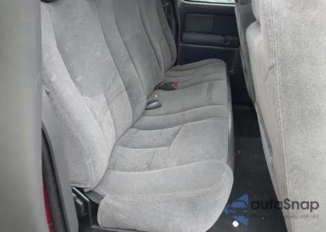 2004 Chevrolet Silverado 1500 Ls z USA, uszkodzony, nr VIN 2GCEK19V041406875